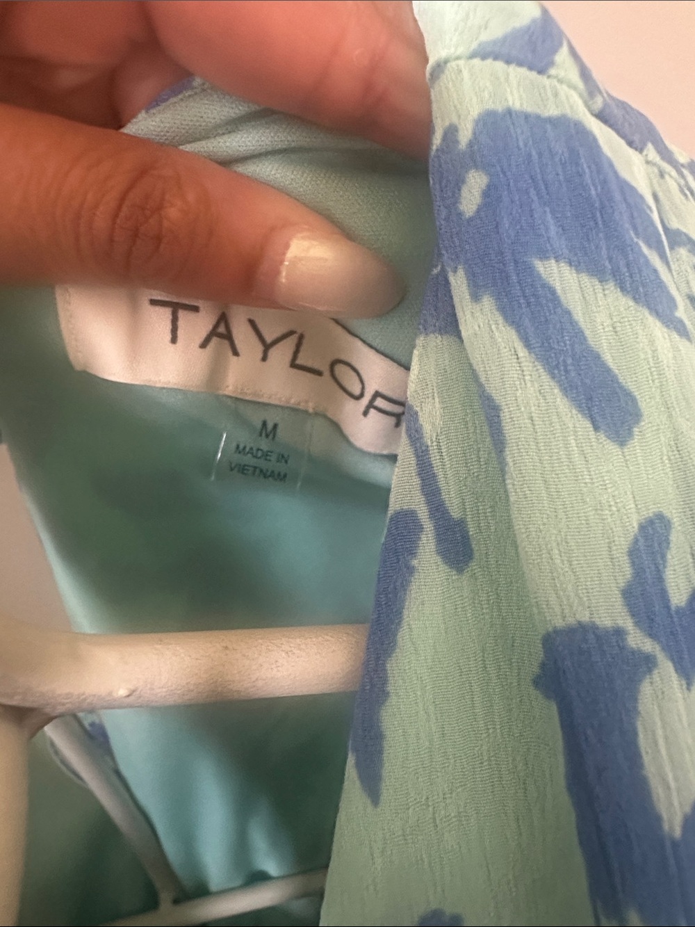 Taylor Mint and Blue Floral V-Neck Dress with Tie - Picture 3 of 5